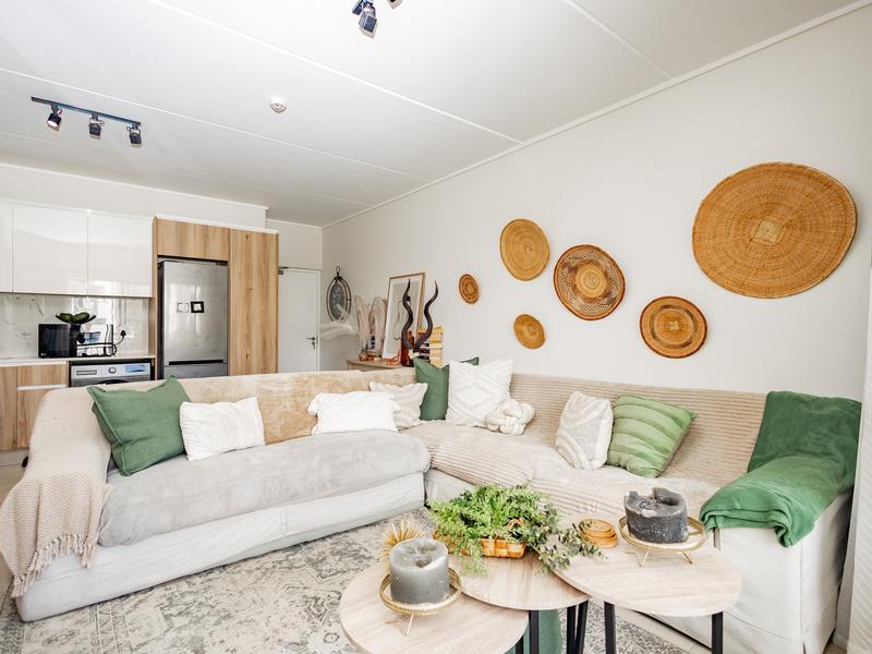2 Bedroom Property for Sale in Sandown Western Cape
